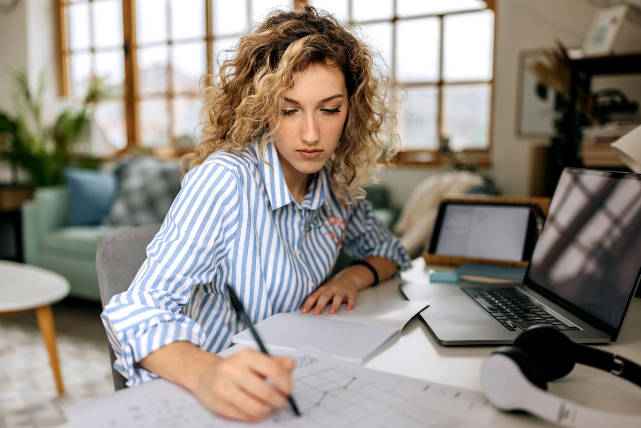 How Tutnect Supports Students During Exam Season
